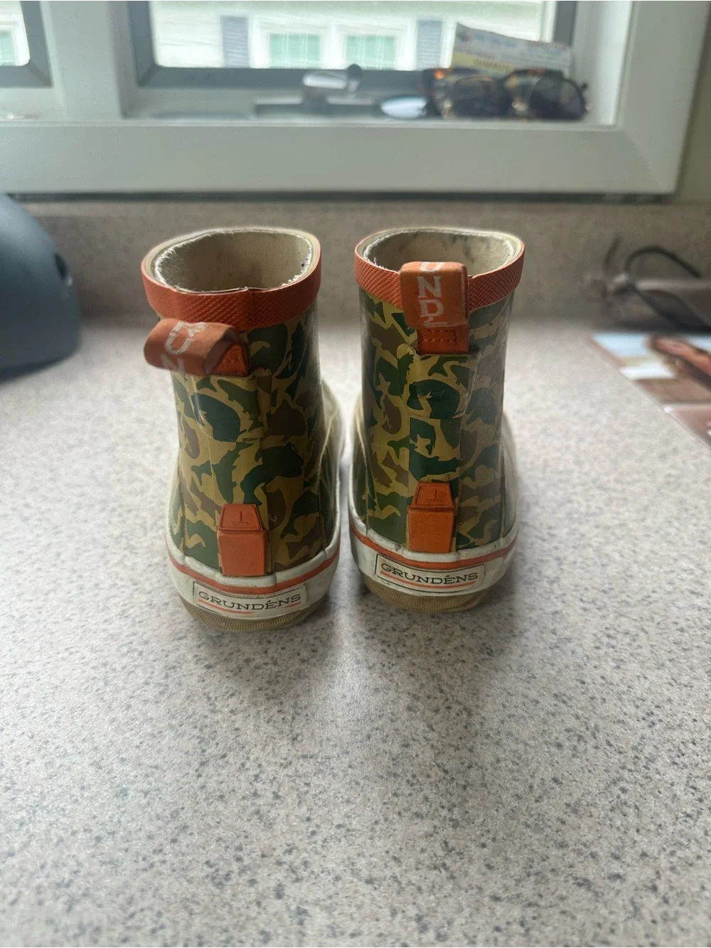 Kids Green Camo Rain Boots